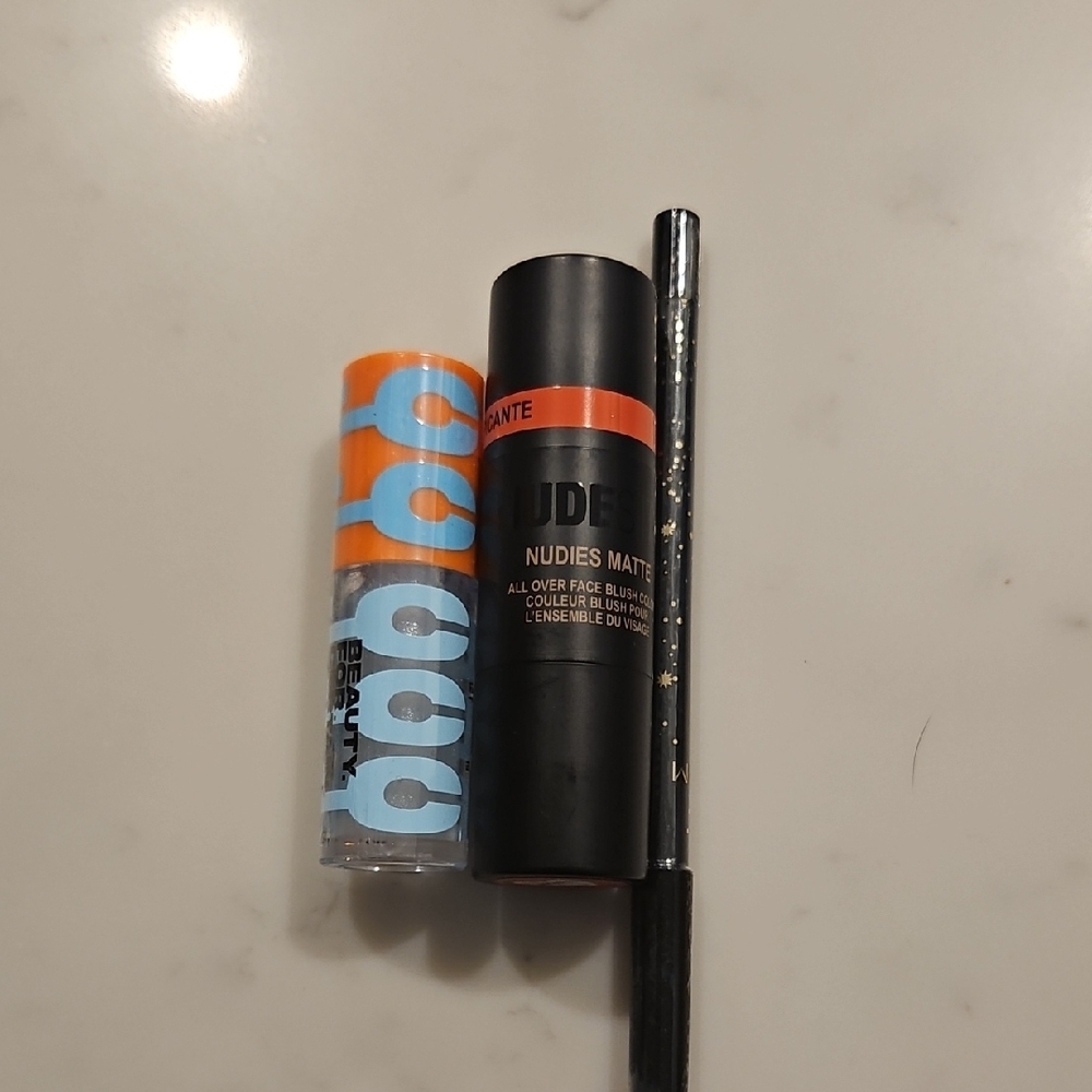 NUDESTIX